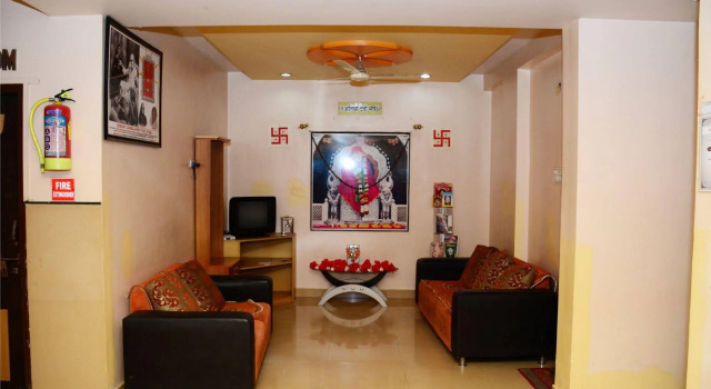 Hotel Sai Snehal, Забронировать Отель Отели штата Махараштры 3 звезды, 3*