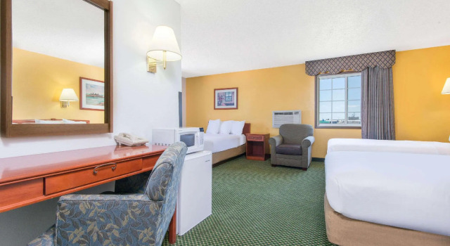 Люкс Days Inn by Wyndham Great Bend
