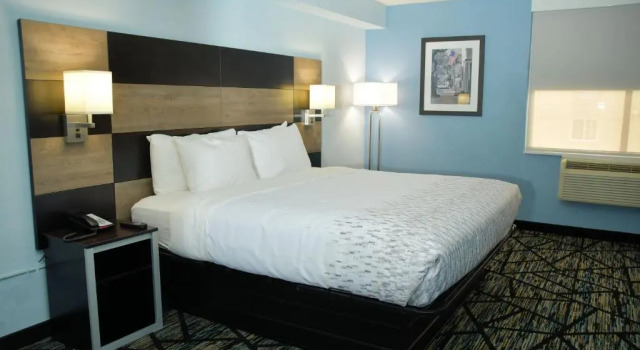 Номер Standard Clarion Pointe Jacksonville near Camp Lejeune