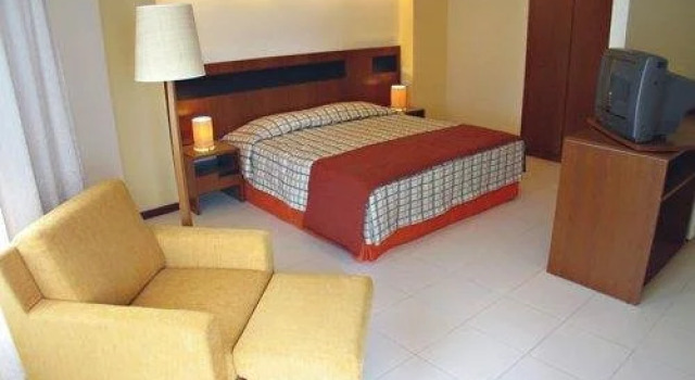 Golden Tulip Interatlantico, Забронировать Отель Можи-дас-Крузис штат Сан-Паулу