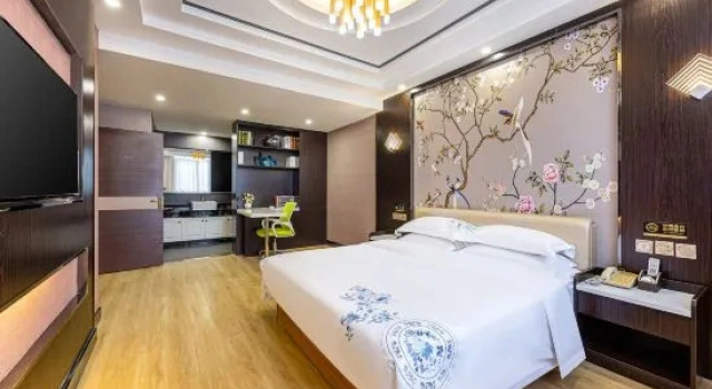 Люкс Premier Fushan Garden Hotel