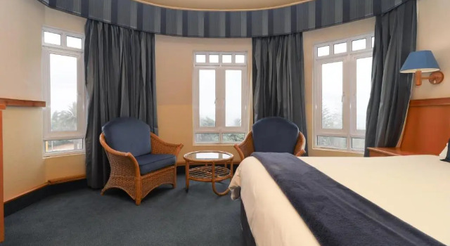 Люкс The Humewood Hotel