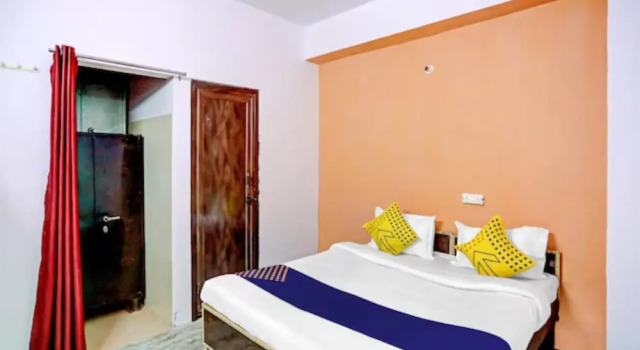 Номер Standard RAJ HOTEL VIP