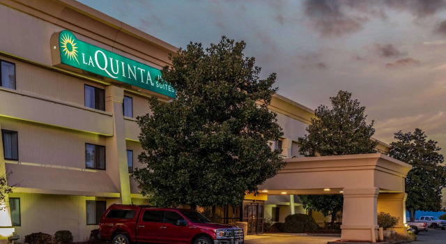 La Quinta Inn & Suites Little Rock North - McCain Mall, Book Hotel Little Rock Arkansas