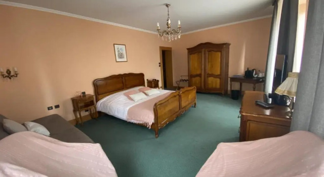 Двухместный семейный номер Standard Hôtel Le Sarment