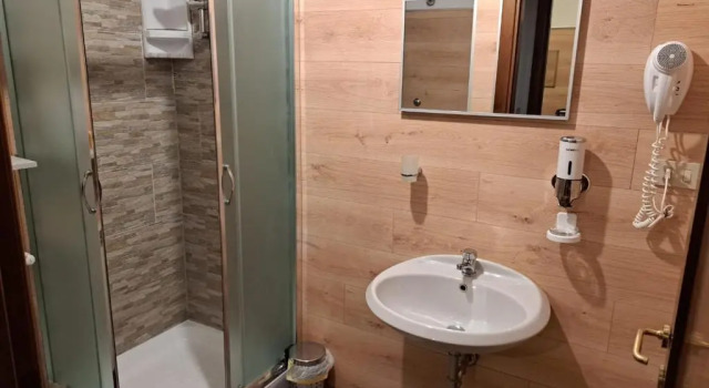 Номер Standard B&B Empire 1970