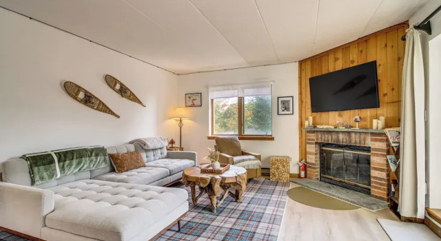 Апартаменты 'bearfoot Apres' Mtn-view Condo < 1 Mi to Mt Snow!