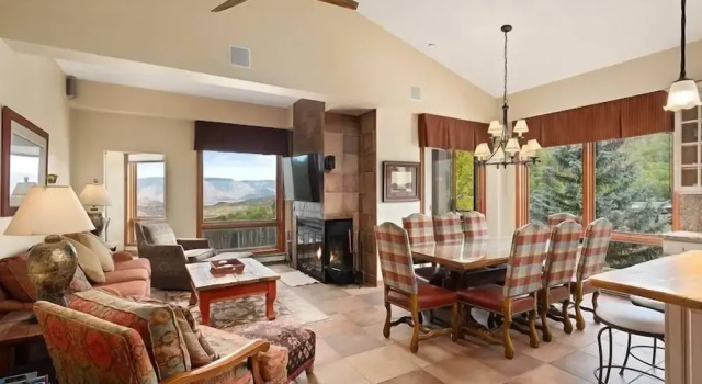 Snowmass Ski-in, Ski-out 3 Bedroom Condo