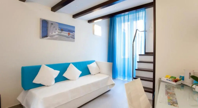 Трёхместный номер Superior Дуплекс Sorrento Flats