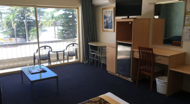 Номер Executive с балконом El Lago Waters Motel under Gobell Hotel