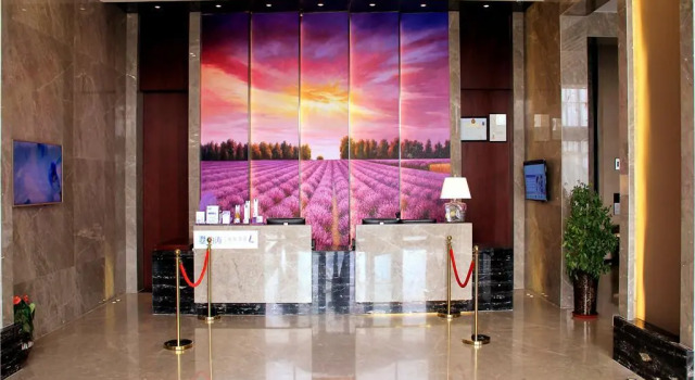 Люкс Deluxe Lavande Hotels Qinhuangdao Railway Station