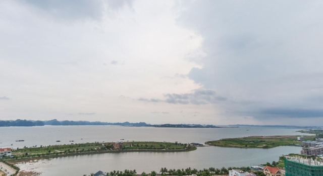 Little Ha Long Homestay, Забронировать Отель Отели Халонг с парковкой, Парковка