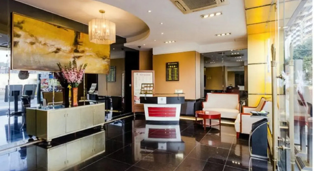 CAA Holy Sun Hotel, Rezerwuj Hotel Hotele w Shenzhen z parkingiem, Parking