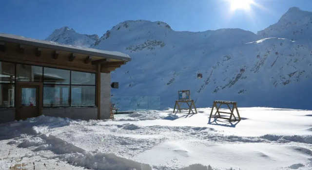 Capanna Presena, Book Hotel Ponte di Legno Adamello Ski