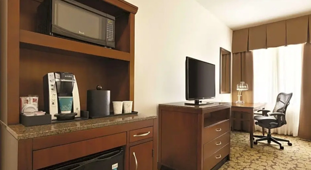 Двухместный номер Premium Hilton Garden Inn Rochester Downtown, NY