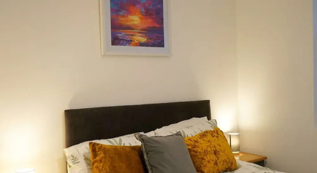 Ivy Cellar With 2 Bedrooms and 1 Bathrooms, Забронировать Апартаменты/квартира Тенби 
