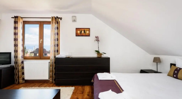 Полулюкс Velinov Boutique Hotel