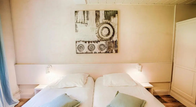 Двухместный номер Standard Logis Hôtel Restaurant LIle de Sées