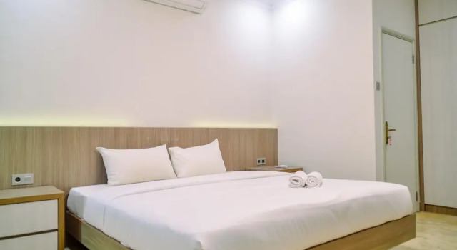 Fully Furnished with Spacious Design 3BR Penthouse Kondominium Golf Karawaci Apartment