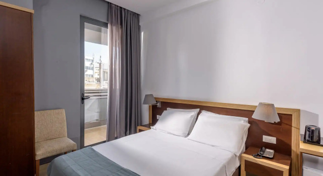 Двухместный номер Iraklion Hotel