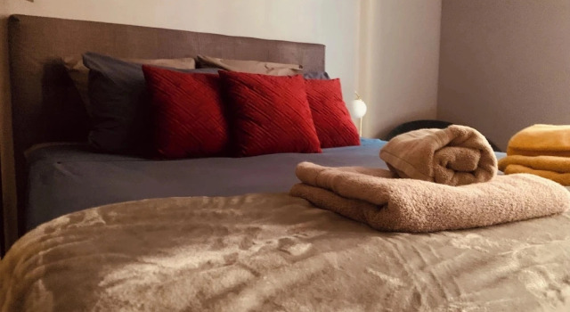 Casa Roma Montpellier Bed&Breakfast, Забронировать Отель Монпелье Hérault, рядом с Площадь Ла-Канург