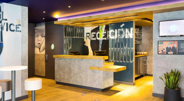 B&B HOTEL Zaragoza Plaza Mozart, Book Bed and Breakfast Hotels in Aragon with Parking, Parking