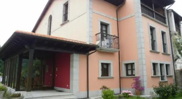 Apartamentos Rurales Villa Carla, Prenota Appartamento Hotel a Asturie con parcheggio, Parcheggio