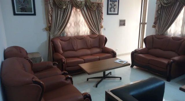 Sarada Hôtel, Забронировать Отель Уагадугу Kadiogo Province