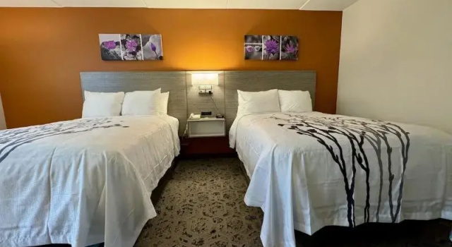 Четырёхместный номер Standard Sleep Inn Chambersburg