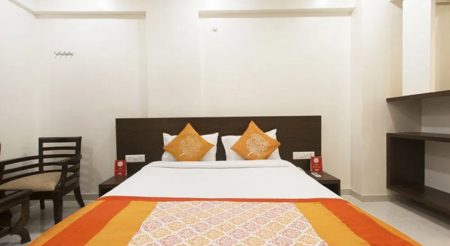 OYO 10352 Hotel Vishwas, Забронировать Отель Отели штата Махараштры 3 звезды, 3*