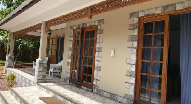 Вилла Treasure Island Retreat