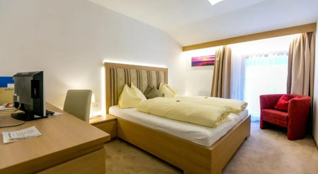 Двухместный номер Standard с балконом и с видом на озеро Hotel Schönblick