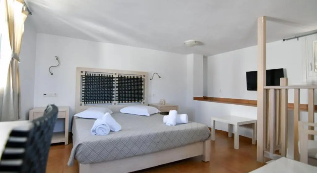 Семейный номер Standard Дуплекс Hotel Nefeli