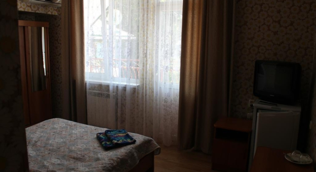 Guest House on Prosveshcheniya 36A, Забронировать Гостевой дом Адлер Большой Сочи, рядом с Plaza Home
