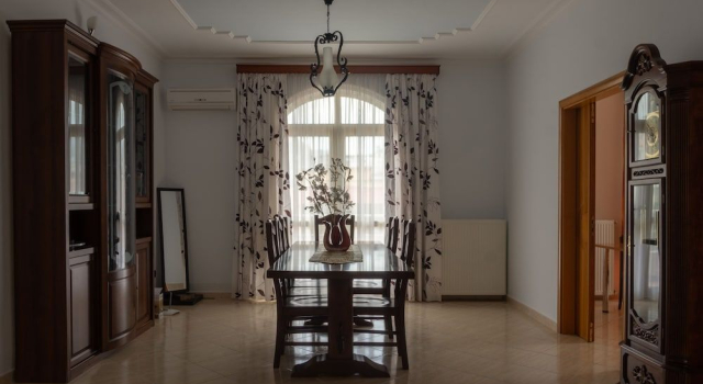 Luckyshine hostel, Забронировать Хостел Влёра Область Влёра