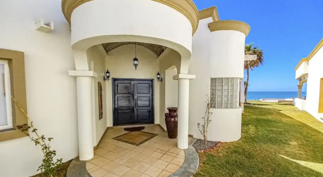 Stunning 3 Bedroom Beach Villa on Sandy Beach at Las Palmas Beachfront Resort V4 3 Villa by Redawning, Book Resort Puerto Penasco Sonora