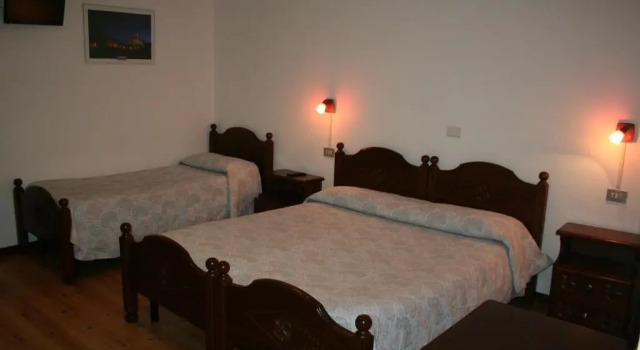 Четырёхместный номер Standard Hotel Beau Sejour