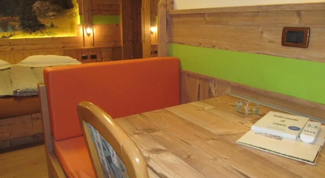 Полулюкс с балконом Berg Hotel Latemar Spitze