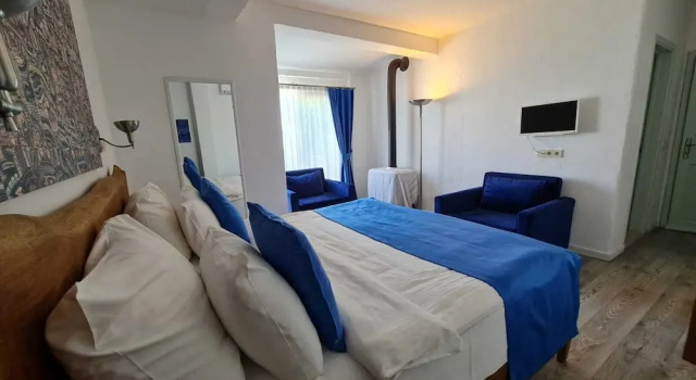 Четырёхместный семейный номер Standard Alaçatı Otel Rebetiko