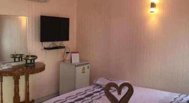 Бунгало Superior Mourakot Resort