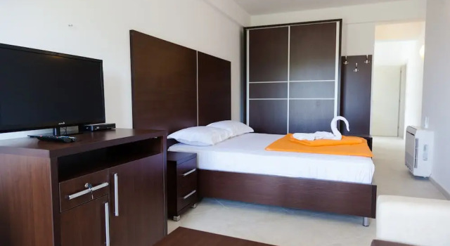 Студия Apartments Art