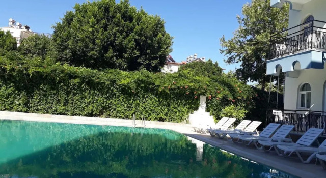 Side Evin Pansiyon, Rezerwuj Hotel Hotele w Side Coast z basenem, Basen