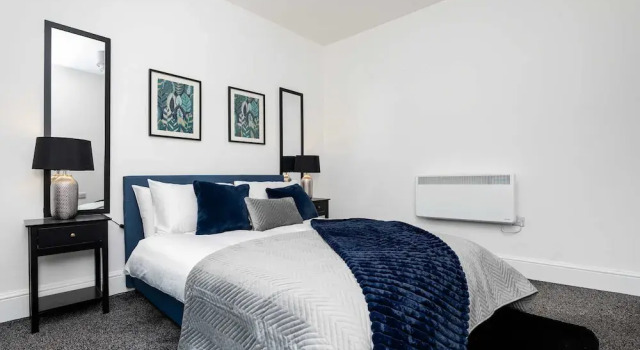 Апартаменты 2 Bedroom Apartment-free Parking