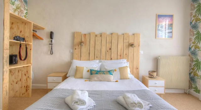 Hotel Le Grand Chalet, Rezerwuj Chalet Domki letniskowe w Charente-Maritime, Domek