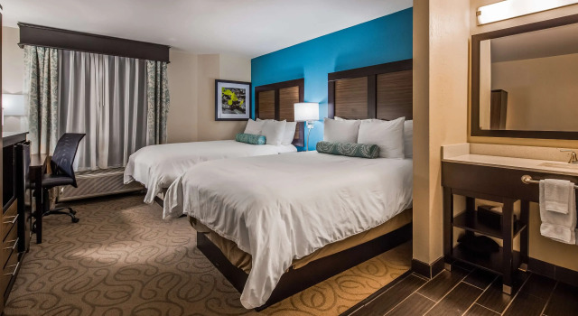 Четырёхместный номер Standard Best Western Travelers Rest/Greenville