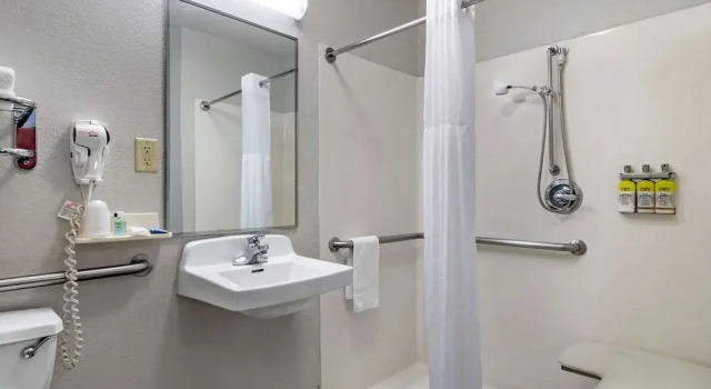 Двухместная студия MainStay Suites Emporia