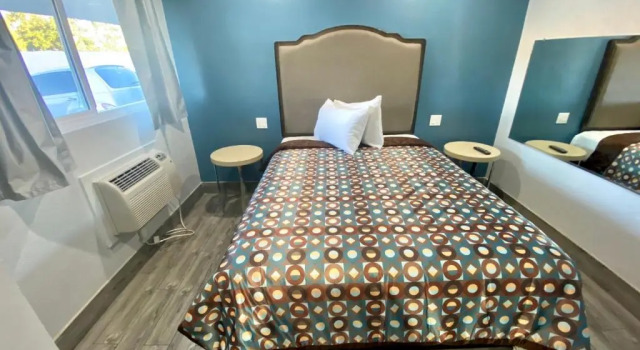 Dixie Motel