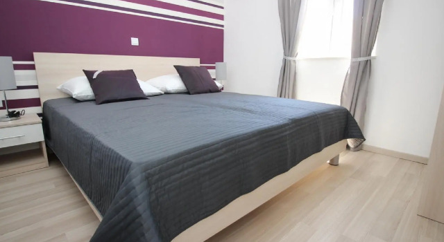Gorica Eden - One Bedroom No.4, Забронировать Отель Отели Башки с парковкой, рядом с Пляж Башка, Парковка