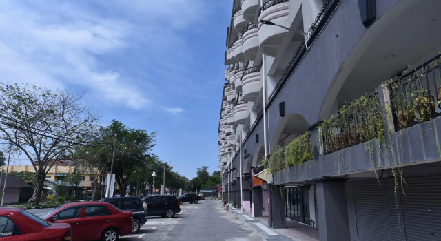 Lumut Waterfront Apartment