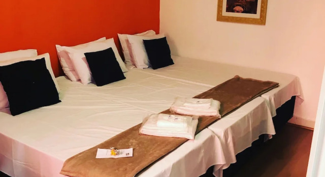 LIA Travel Inn, Забронировать Отель Бра Сан-Пауло, рядом с Альто-ду-Ипиранга